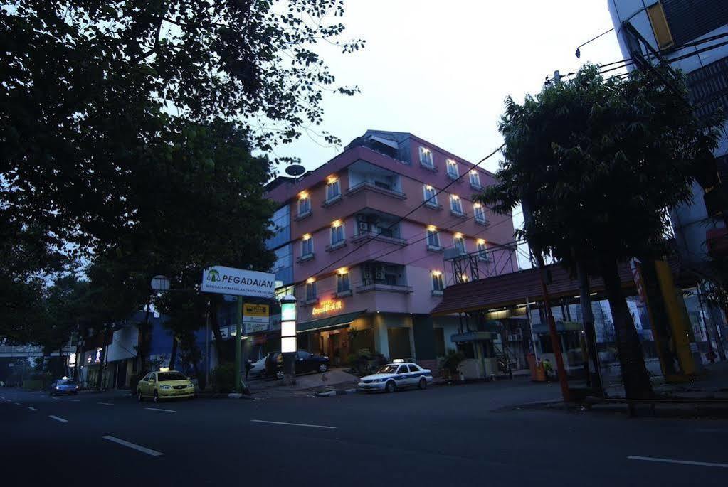 Losari Blok M Hotel Jakarta Extérieur photo